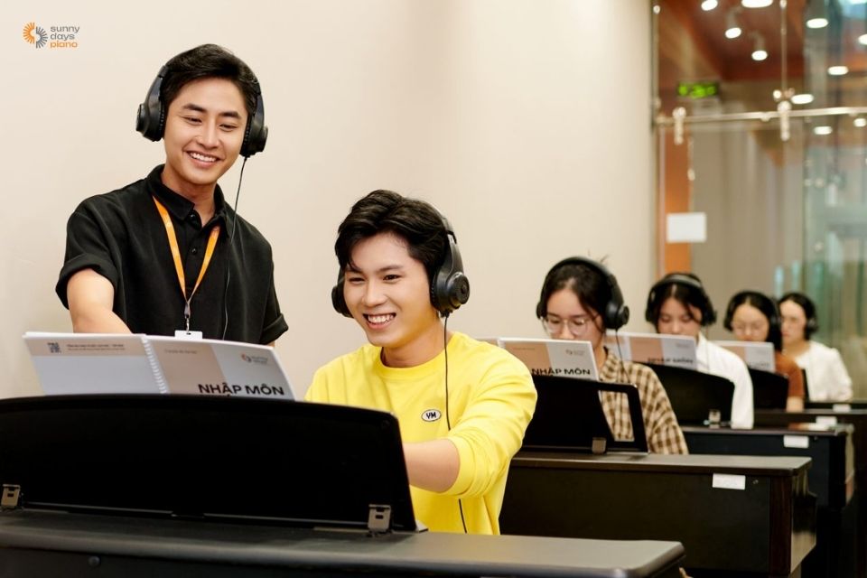 Sunny Days Piano mang đến mô hình dạy học đàn piano linh hoạt, phù hợp cho những học viên bận rộn 