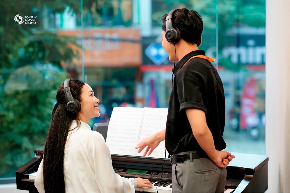 Sunny Days Piano là đơn vị tiên phong với các khóa học piano "Linh Động Trọn Đời"