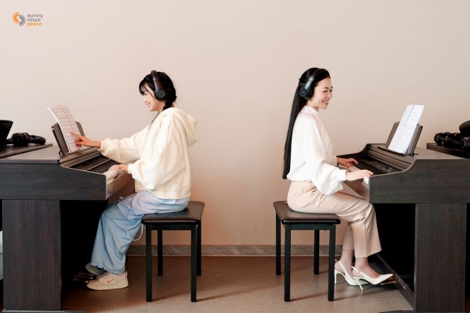 Sunny Days Piano hiện đang cung cấp 3 khóa dạy piano phù hợp cho từng đối tượng học viên khác nhau 